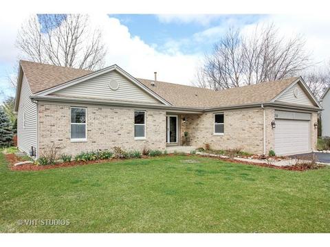 732 Laurel Ln, Cary, IL 60013 photo 1