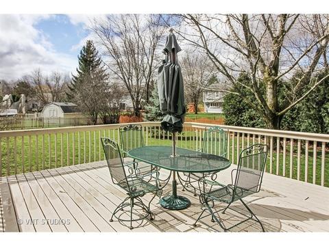 732 Laurel Ln, Cary, IL 60013 photo 14