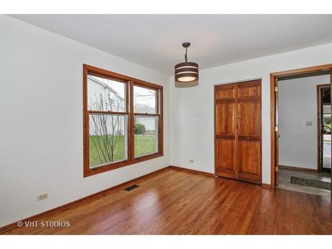 732 Laurel Ln, Cary, IL 60013 photo 5