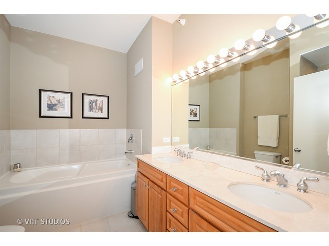 1200 W Monroe St #508, Chicago, IL 60607 photo 10