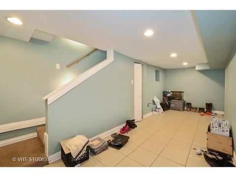 539 E 68th St, Chicago, IL 60637 photo 6
