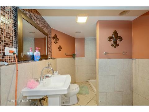 539 E 68th St, Chicago, IL 60637 photo 12