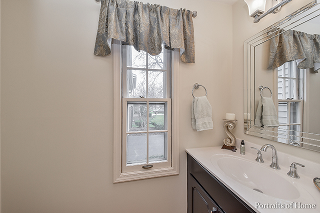 1127 Casa Solana Dr, Wheaton, IL 60189 photo 11