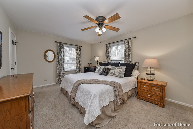1127 Casa Solana Dr, Wheaton, IL 60189 photo 12