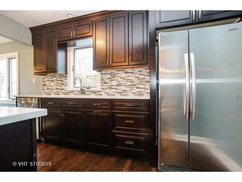 429 S Rush St, Itasca, IL 60143 photo 4