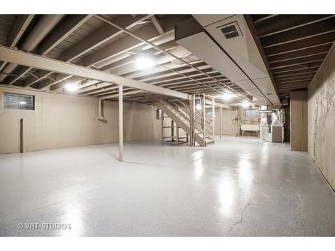 429 S Rush St, Itasca, IL 60143 photo 8