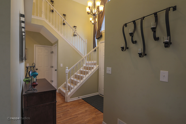 228 Moorehead Dr, Bartlett, IL 60103 photo 4