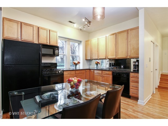 1021 E 46th St #GN, Chicago, IL 60653 photo 5