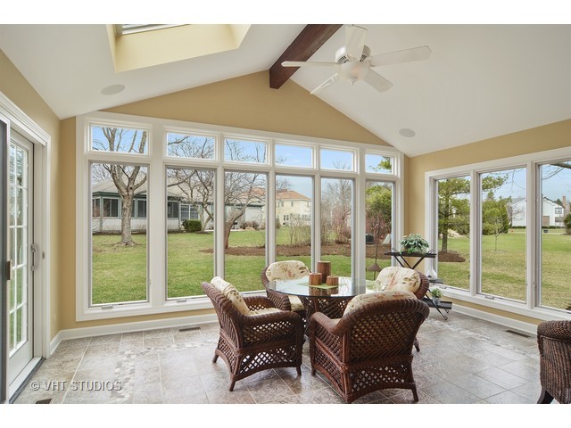 3850 Bordeaux Dr, Hoffman Estates, IL 60192 photo 12