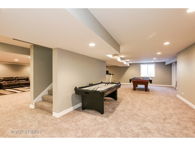 740 Winged Elm, Elgin, IL 60124 photo 17