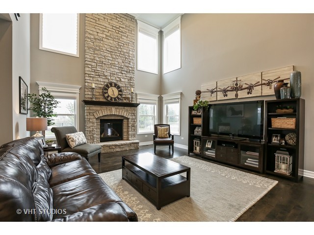 740 Winged Elm, Elgin, IL 60124 photo 12