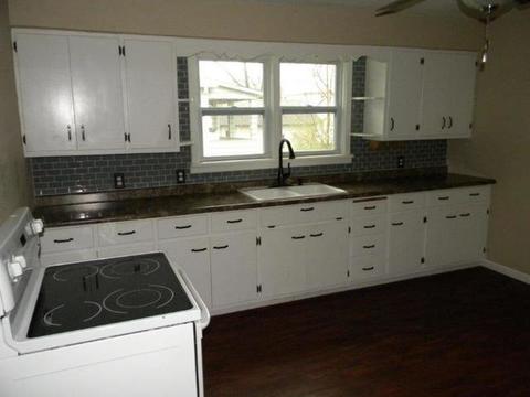 407 W Lincolnway, Morrison, IL 61270 photo 10
