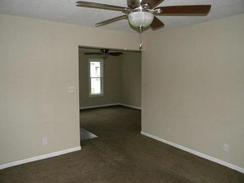 407 W Lincolnway, Morrison, IL 61270 photo 3