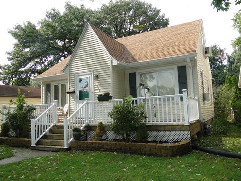 1351 Circle Drive North E, Kankakee, IL 60901 photo 1