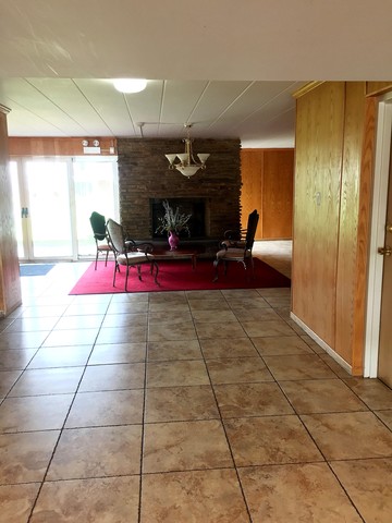 100 Deborah Ln #6A, Wheeling, IL 60090 photo 2