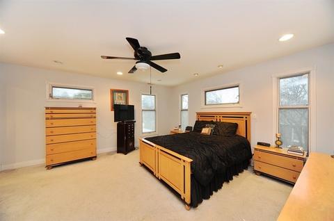 970 Rose Ave, Des Plaines, IL 60016 photo 8