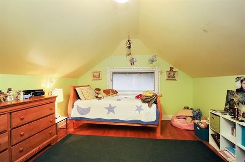 970 Rose Ave, Des Plaines, IL 60016 photo 10