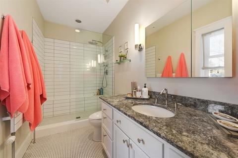 920 Edgemere Ct, Evanston, IL 60202 photo 18
