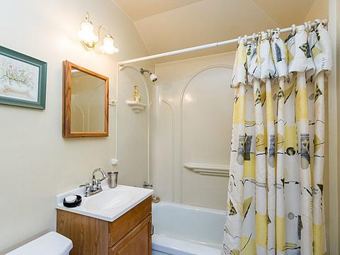 2441 S 19th Ave, Broadview, IL 60155 photo 13