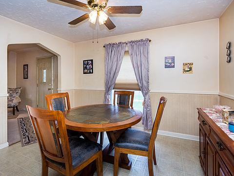 2441 S 19th Ave, Broadview, IL 60155 photo 6