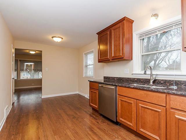 9062 S Union Ave, Chicago, IL 60620 photo 4