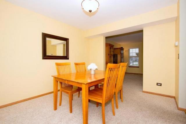 5318 White Oaks Ct, Plainfield, IL 60586 photo 4