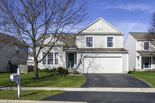 1775 Delta Dr, Aurora, IL 60503 photo 1