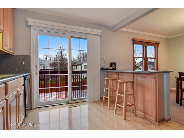 247 Ord Ct, Bartlett, IL 60103 photo 5