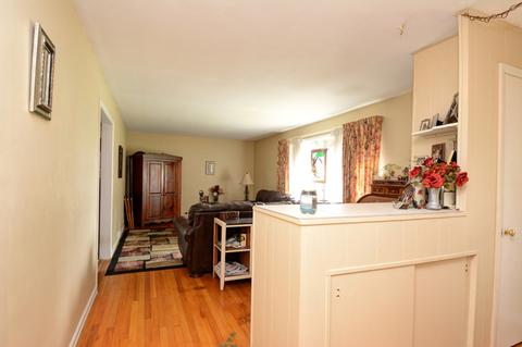 650 Crestview Rd, Fox River Grove, IL 60021 photo 14