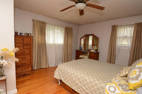 650 Crestview Rd, Fox River Grove, IL 60021 photo 11