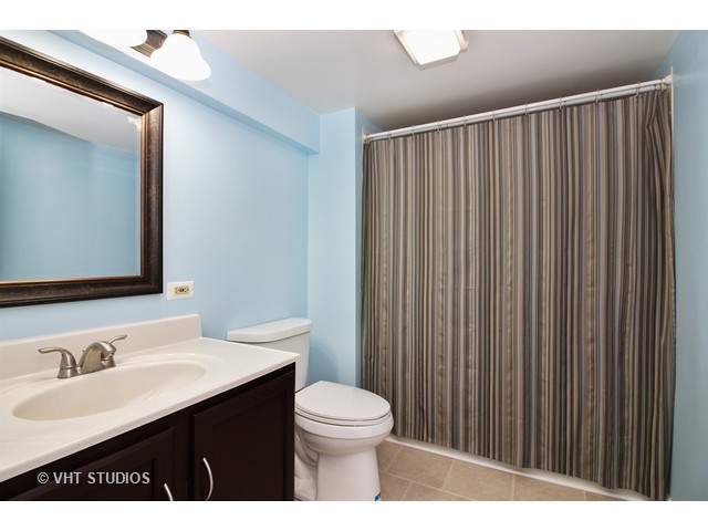 4410 Ponca St, Mchenry, IL 60050 photo 9