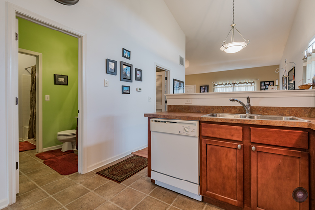 1107 Burns Ln, Minooka, IL 60447 photo 9