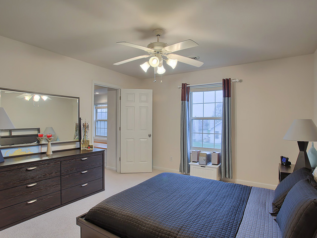 511 E Tomaras Ave, Savoy, IL 61874 photo 22