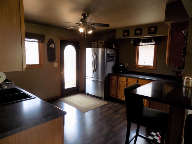 316 8th Ave, Marengo, IL 60152 photo 2