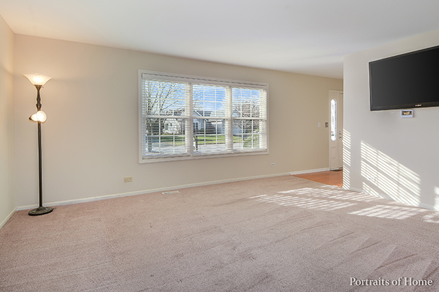 2336 Meadowview Ct, Aurora, IL 60502 photo 10