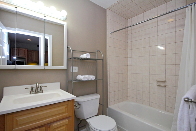 820 Thomas St, Forest Park, IL 60130 photo 11