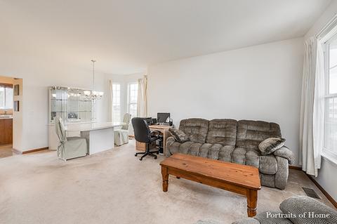 1009 Daniel St, Plano, IL 60545 photo 4