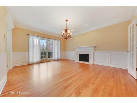 356 Trinity Ln, Oak Brook, IL 60523 photo 8