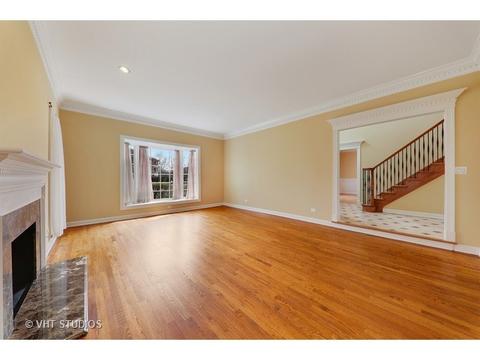356 Trinity Ln, Oak Brook, IL 60523 photo 5