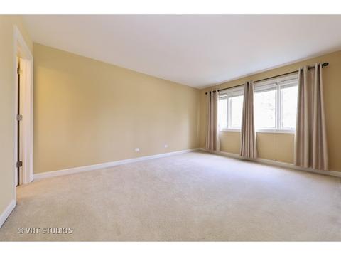 356 Trinity Ln, Oak Brook, IL 60523 photo 16