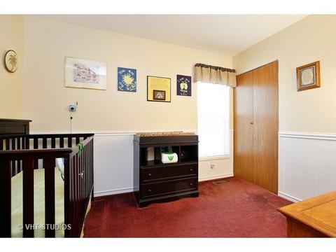 120 Springbrook Ct, Mchenry, IL 60050 photo 9