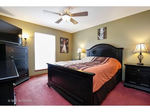 120 Springbrook Ct, Mchenry, IL 60050 photo 7