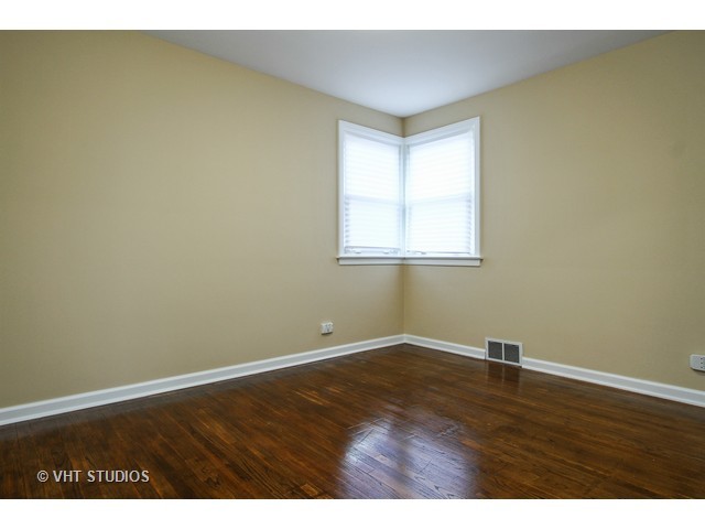 2218 S 13th Ave, Broadview, IL 60155 photo 9