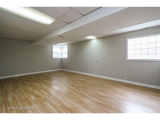 2218 S 13th Ave, Broadview, IL 60155 photo 13