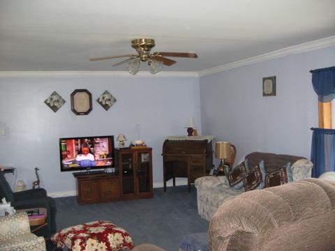391 Pleasant St, Hoffman Estates, IL 60169 photo 9