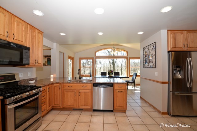 634 Gaslight Dr, Algonquin, IL 60102 photo 4