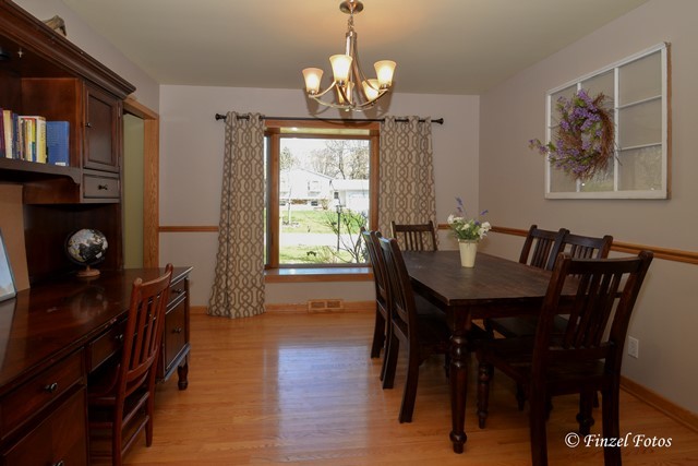 634 Gaslight Dr, Algonquin, IL 60102 photo 6