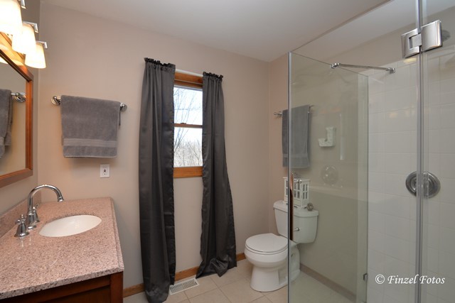 634 Gaslight Dr, Algonquin, IL 60102 photo 14
