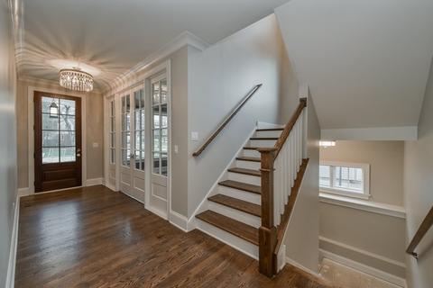 41 Circle Ave, Wheaton, IL 60187 photo 2