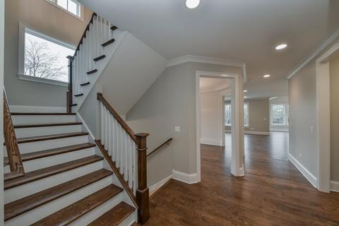 41 Circle Ave, Wheaton, IL 60187 photo 4